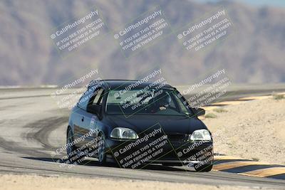 media/Oct-24-2025-Doghouse Garage (Fri) [[783d2ff07a]]/4-Inter-Low/Session 3 (Turn 12)/